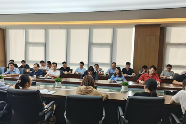 抓好營收 爭創(chuàng)效益 財科擔(dān)保召開業(yè)務(wù)工作專題調(diào)度會
